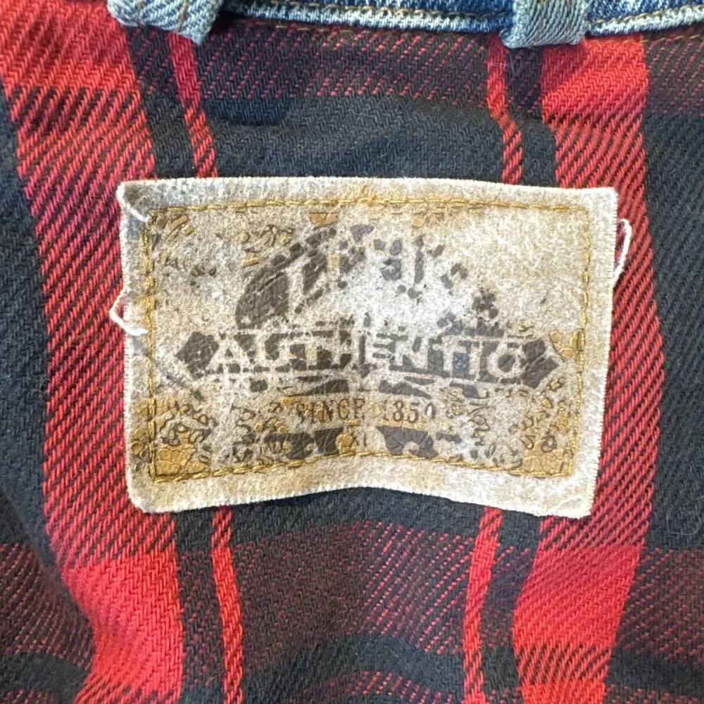VINTAGE LEVI’S SIZE XL MADE IN USA RED TAB MENS PLAID LINED JEAN JACKET